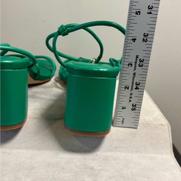 Marc Fisher Green Women's Sandals, Size 7.5, NWOT - Picture 9 of 9